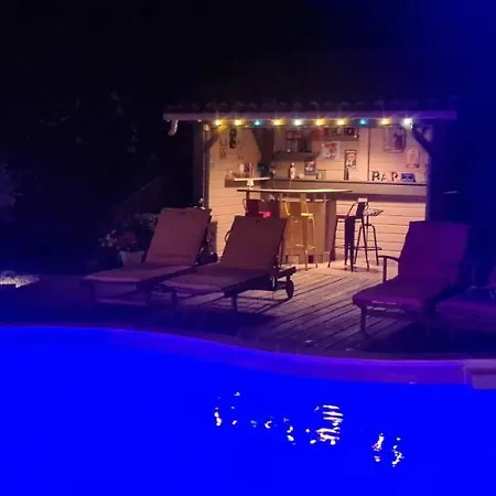 Pouantais Bed & Breakfast